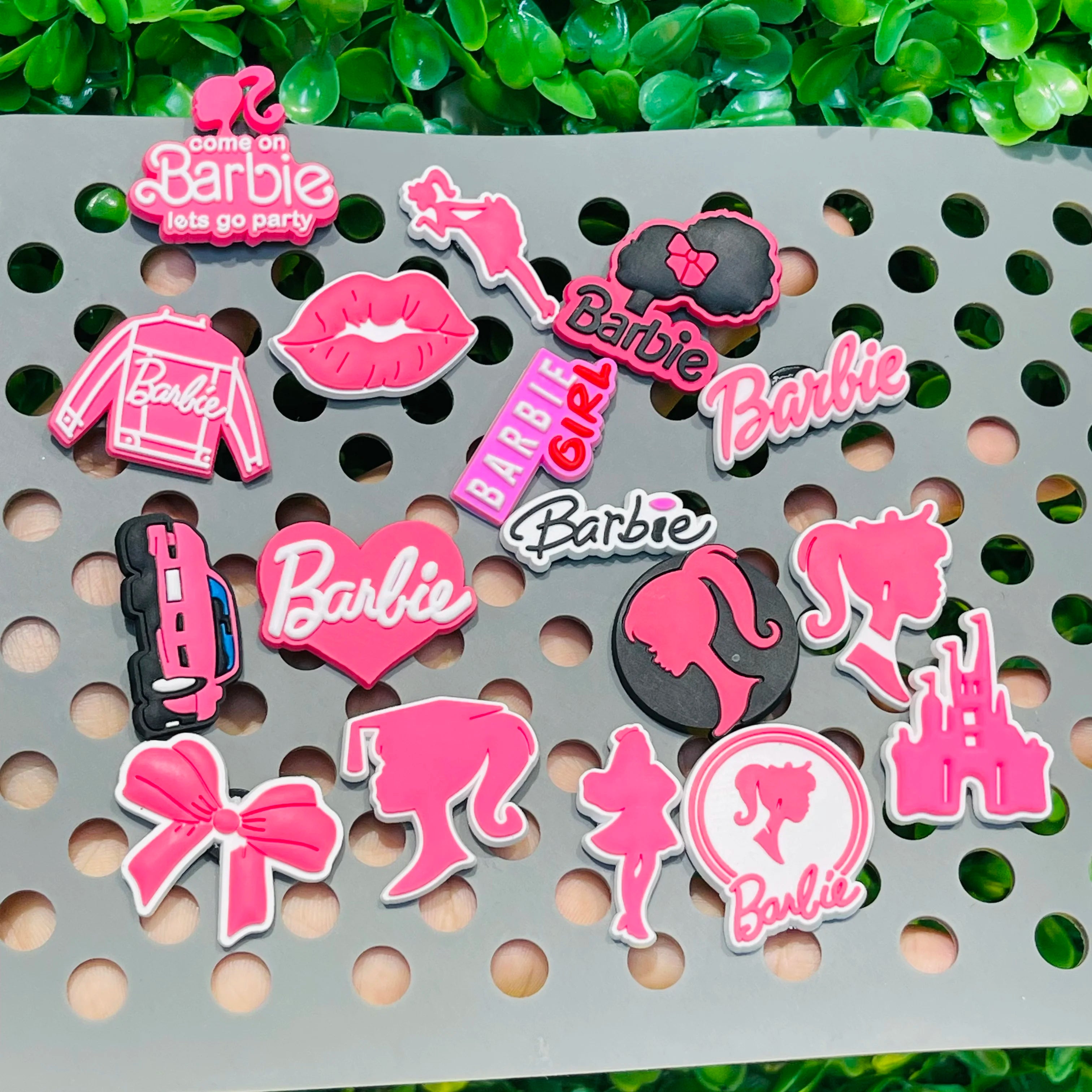17PCS Cartoon Miniso Disney Barbie Girl Car Coat Bow Lips PVC Shoe Charms