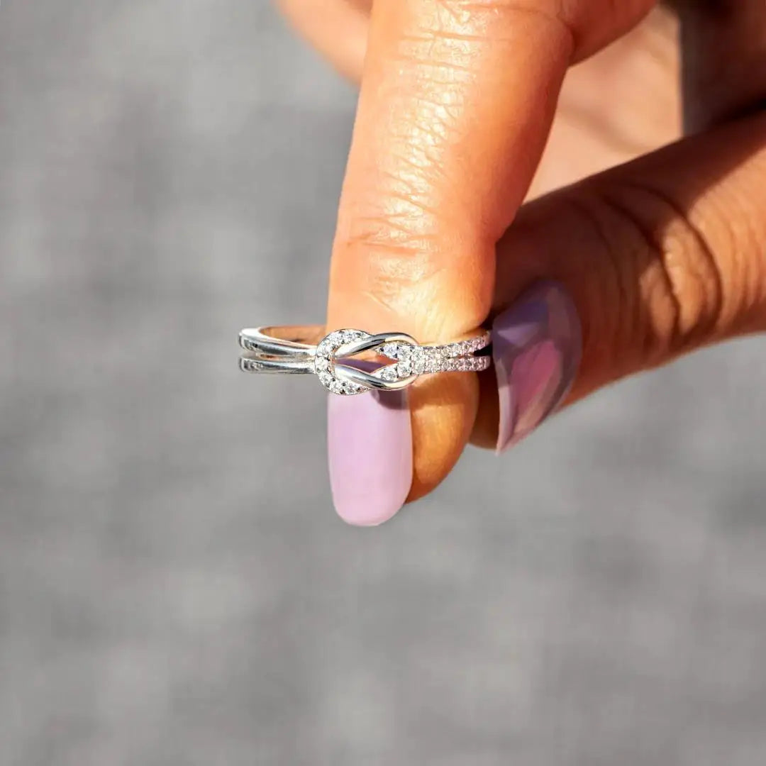 Knot Ring