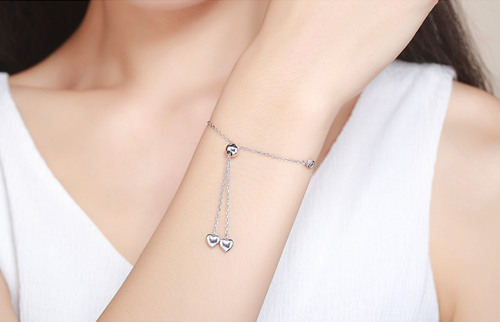 Simple Heart Lace-up Women Bracelet