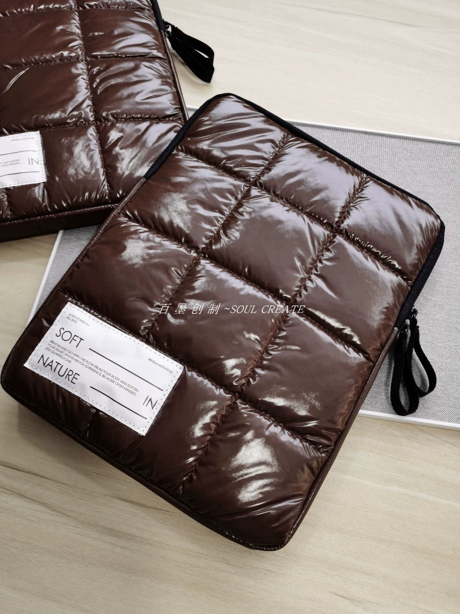 Baimo Cloud Bag: The Ultimate Tech Accessory